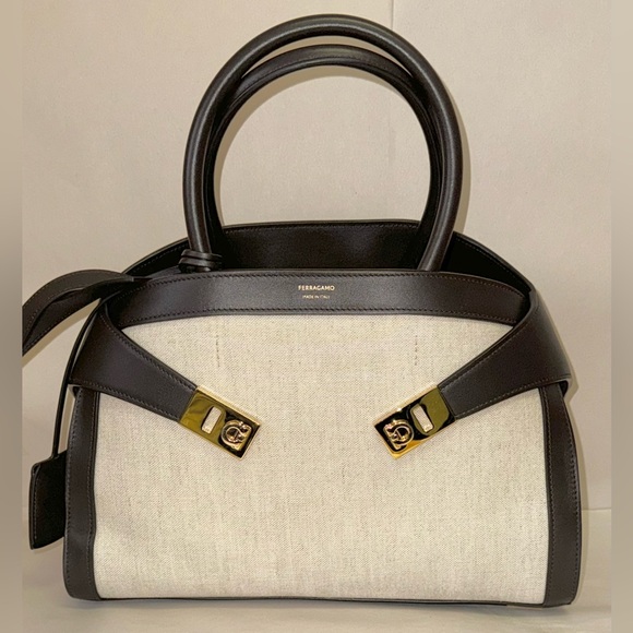 Salvatore Ferragamo Hug small beige canvas bag - Picture 2 of 6